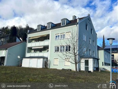 Großzügige 2-Zimmer-Terrassenwohnung in Kelheim – Ruhige Lage mit Garage