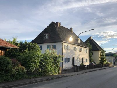 Schöne Doppelhaushälfte mit großem Garten zu vermieten