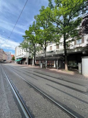 Schnucklige 3-ZKB Dachgeschosswohnung mit kleinen Terrassen und Garage Nähe DOM (VERMIETET)