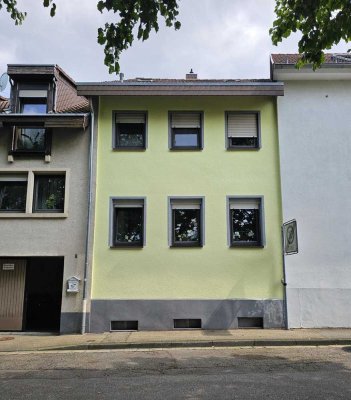 Charmantes Stadthaus in bester Lage