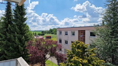 Herrliche Aussicht(en) in 3-Zimmer-ETW mit Südbalkon