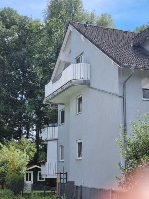 Schöne 2-Zimmer-Wohnung mit Balkon, in ruhiger Anliegerstraße