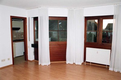 Attraktive 1-Zimmer-Wohnung in Plieningen mit Balkon und Stellplatz