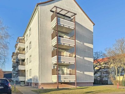 Bezugsfreie 3-Zimmer-Eigentumswohnung mit Balkon in Delitzsch zur Neugestaltung