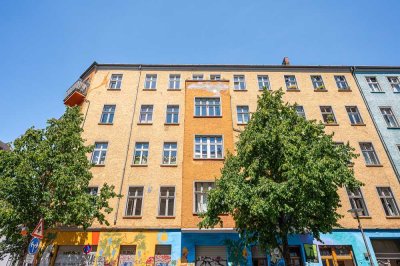 5-Zi.-Altbauwohnung mit 2 Balkonen in Friedrichshain - bunter Kiez mit ganz viel Leben