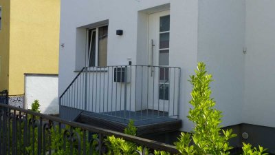 Geschmackvolle 1-Zimmer-Hochparterre-Wohnung mit geh. Innenausstattung in Bonn