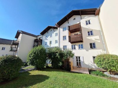 schöne 4-Zimmer-Wohnung mit Balkon am Marktplatz von Kraiburg a. Inn