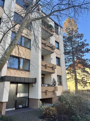 Erstbezug mit Nolte-Einbauküche und Dachterrasse: stilvolle Penthouse-Wohnung in Nürnberg