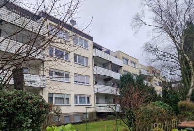 Schöne und gepflegte 3-Raum-Wohnung mit Einbauküche in Marl