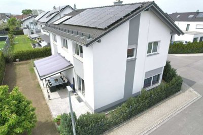 Wohnjuwel Einfamilienhaus in Ergolding: mit PV & Solarthermie, Baujahr 2017