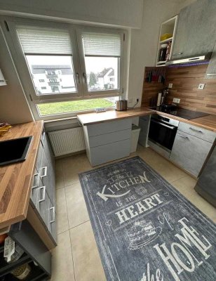 Gehobene 3-Zimmer-Wohnung in Maintal mit Balkon in ruhiger Wohngegend
