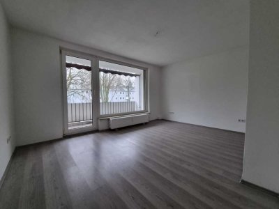 Einzugsbereit ab Juni 2025 ! Moderne 2-Zimmer-Wohnung mit Balkon in ruhiger Wohnlage