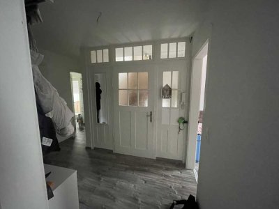 Renovierte 4 Zimmerwohnung in begehrter Lage in Oberesslingen