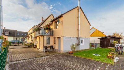 Gepflegtes Mehrfamilienhaus mit 4 WE in guter Lage