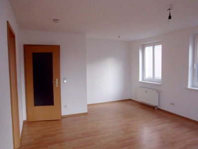 Kleine 3-Raum-Wohnung im Neubau des 4-Seiten-Hofes in Eickendorf