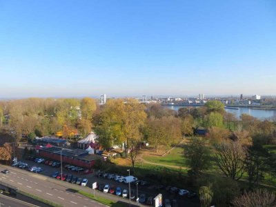 3 Zimmer Wohnung Balkon Tiefgaragenstellplatz Köln Riehl