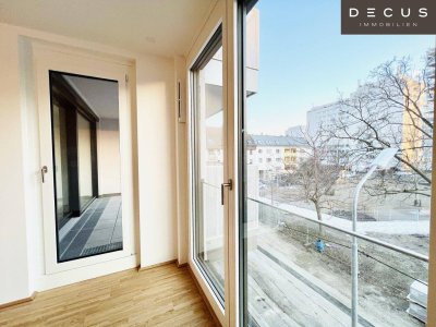 WUNDERSCHÖNER ERSTBEZUG 3 ZIMMER MIT TERRASSE UND GARAGENSTELLPLATZ RUHIGE LAGE MIT PARKBLICK