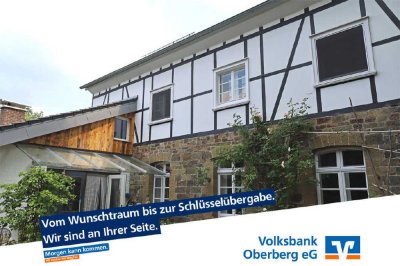 Ehemalige Dorfschule in landschaftlich reizvoller Lage von Nümbrecht