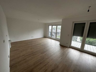 Erstbezug mit Balkon: schöne 3-Zimmer-Wohnung in Köln