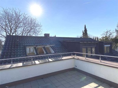 Renoviertes Dachgeschosspenthouse mit Dachterrasse!