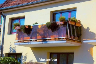 3-Zimmer-Wohnung mit Terrasse und Gartenanteil in guter Wohnlage