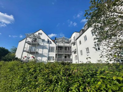 Reserviert - 3-Zimmer-Wohnung mit Gartenanteil und TG-Stellplatz