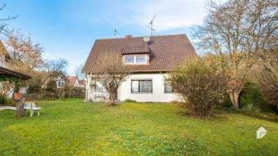 Einfamilienhaus mit 2 Wohneinheiten – Großzügiges Wohnen mit Gartenidylle und vielen Möglichkeiten