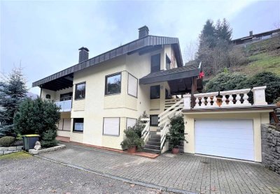 Hochwertiges Einfamilienhaus mit ELW und Garage in bevorzugter, zentrumsnaher, ruhiger Halbhöh