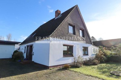 Einfamilienhaus mit Bauplatz in Neversdorf