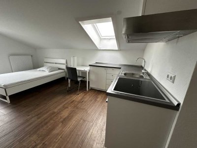 Neuwertige Einzimmerwohnung mit Einbauküche in Denkendorf