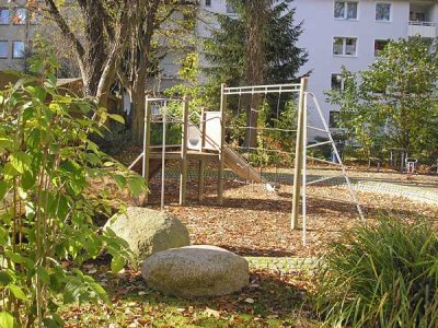 Schöne 2-Zimmer-Wohnung am Rande des Parkfriedhofs