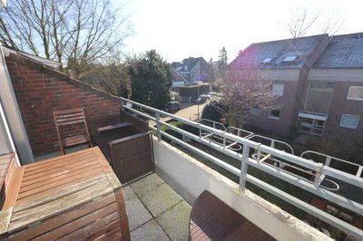 + Vogelsang + Dachgeschosswohnung im 3-Familienhaus + ca. 64 m² + 2 Zimmer + Balkon + vermietet +