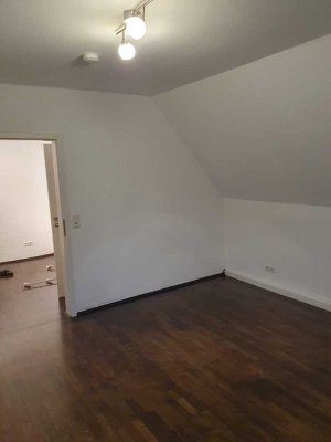 Schöne 2,5-Zimmer-Dachgeschosswohnung in Dortmund