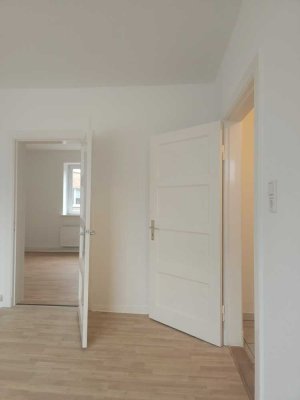 Erstbezug nach Sanierung 2-Zimmer-Wohnung zu vermieten