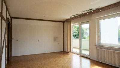 3-ZIMMER-WOHNUNG MIT LOGGIA UND 2 GARAGEN !!!