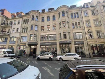 Exklusive 3-Raum-Maisonette-Wohnung mit gehobener Innenausstattung mit Einbauküche in Leipzig