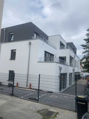 Neuwertige Wohnung mit zweieinhalb Zimmern und Balkon in Bochum