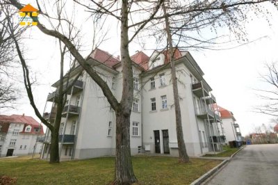 *Exklusives WOHNEN am Ebersdorfer Wald - Balkon, Eckwanne, Dusche & Stellplatz*