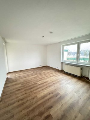 Schöne 2-Zimmer-Wohnung mit Balkon in Langenfeld (Rheinland)