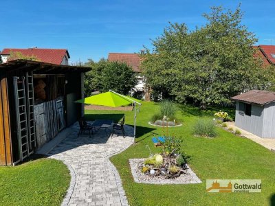 Familienglück in Baltmannsweiler – charmantes Einfamilienhaus mit wunderbar gestaltetem Garten!