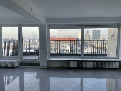 Exklusive Penthouse-Wohnung mit atemberaubendem Ausblick in Schöneberg – Nur wenige Schritte vom KaD