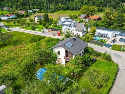 Ideal für Familien I Einfamilienhaus I thermisch saniert I Pool I ca. 987 m² Grundfläche I ca. 160 m² Wohnfläche I Karnburg I Luftwärmepumpe I Solaranlage