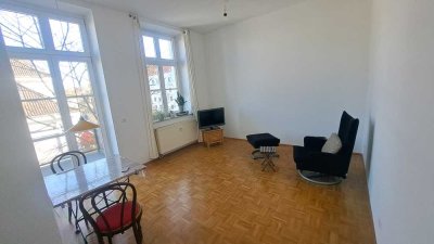 2-Zi Altbauwohnung mit Balkon