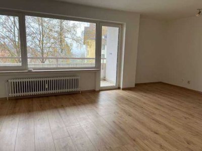 Gut geschnittene 3-ZKB-Wohnung in Taunusstein-Hahn!