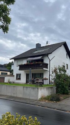 Helle 2,5 Zimmer mit Balkon und EBK in Stadtnähe