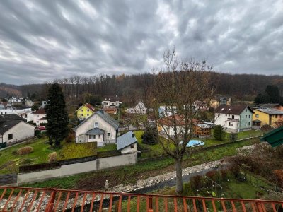 GROSSZÜGIGES REIHENHAUS MIT GARTEN IN SONNIGER LAGE