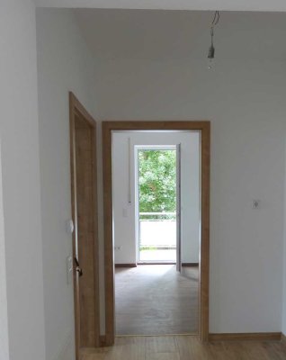 Herrliche neue 2-Zimmer Whg. in Augsburg - Herrenbach, zentrale Lage, viele Einkaufsmögl.