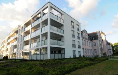 Moderne 2 Zimmer-Luxuswohnung mit Einbauküche im Stadionviertel von Neuss