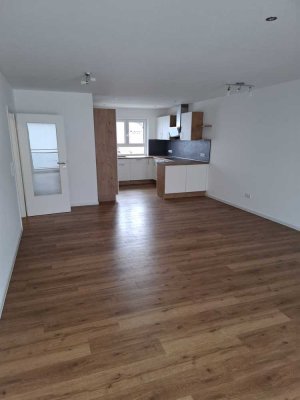 Helle, neuwertige 2-Zimmer-Wohnung in Mühlried/Schrobenhausen inkl. EBK langfristig zu vermieten!