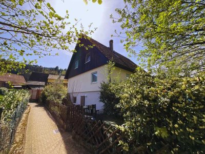 Zweifamilienhaus mit Einliegerwohnung in Schweighof